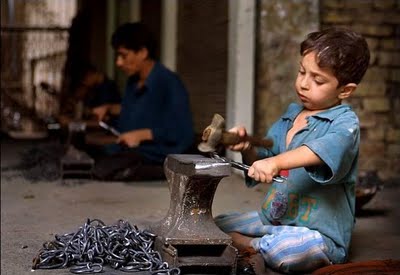 Very short essay on child labour in india